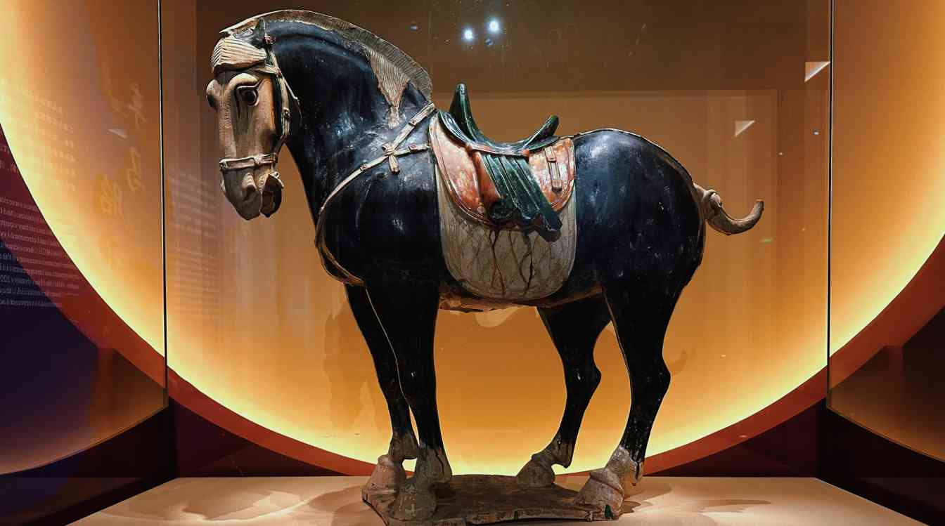 新春到国家博物馆“跃马扬鞭”