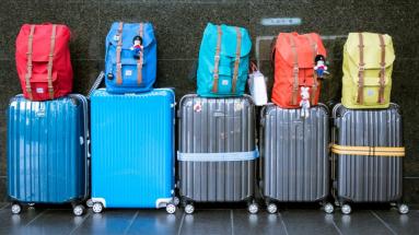 “行李跟人走”值得探索