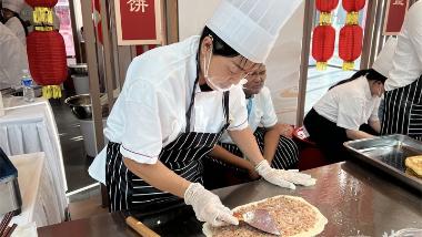 旅发大会•现场丨国际肉饼争霸赛开赛 香飘廊坊共赴味蕾盛宴