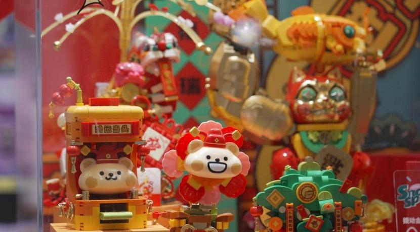 时尚国潮点亮2025蛇年春节文旅市场