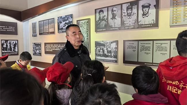 踏红色足迹 承革命薪火——纵览小记者开展西柏坡红色研学之旅