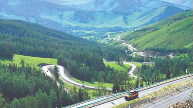 新疆：让旅途“美”起来