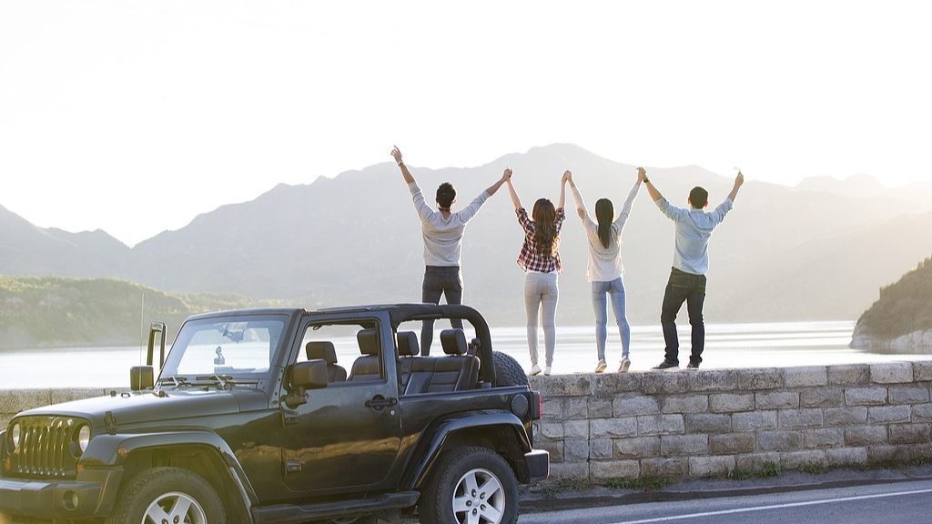 暑期租车四线以下城市自驾订单增速超七成