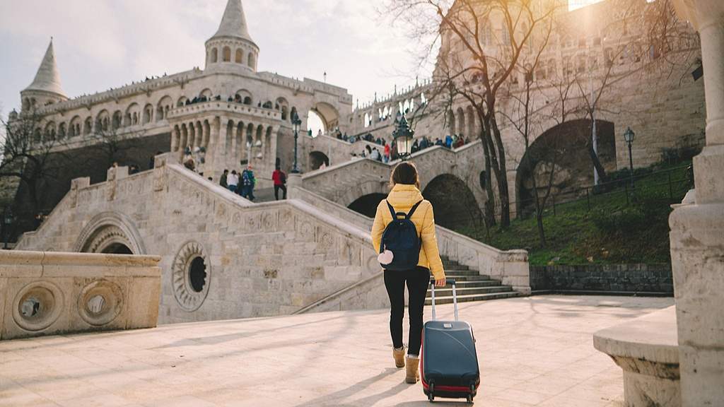 中欧双向旅游热度攀升